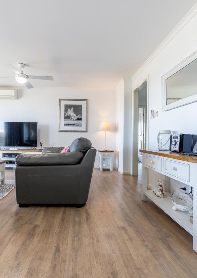 Sails Apartments Форстер Екстер'єр фото